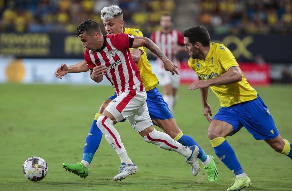 毕尔巴鄂竞技：欧冠逆袭，铁血铸就荣耀之路